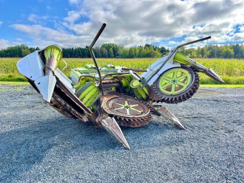 2005 CLAAS RU450 Equipment Image0