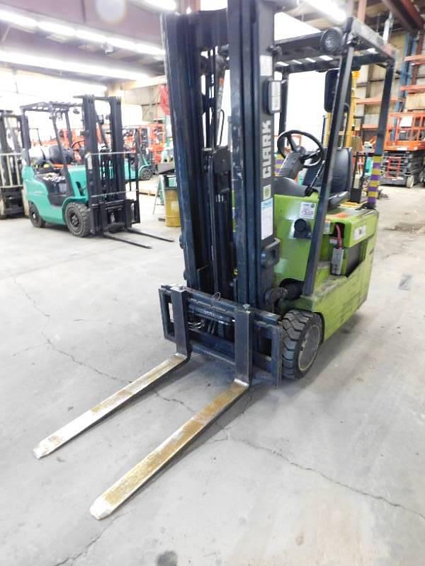 Image of Clark TMG15S equipment image 3
