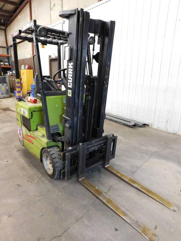 Image of Clark TMG15S equipment image 1
