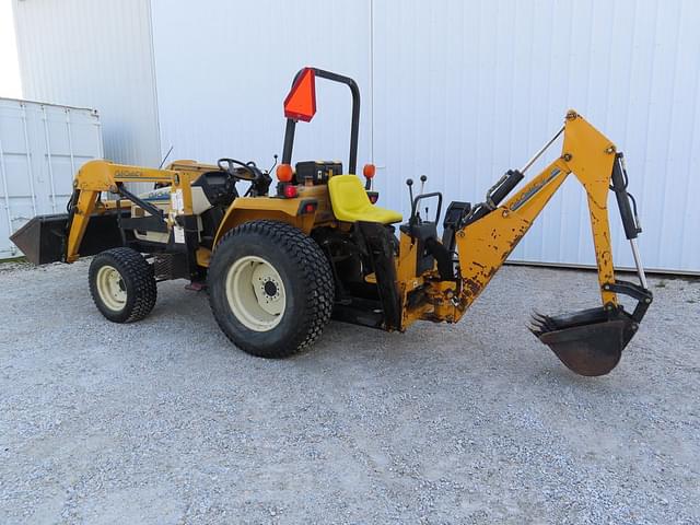 Image of Cub Cadet 7305 equipment image 2