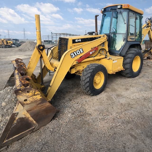 Image of John Deere 310E equipment image 2