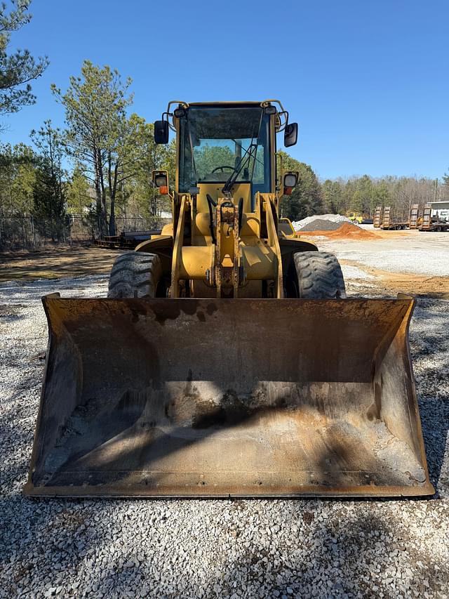 Image of John Deere 444H equipment image 1