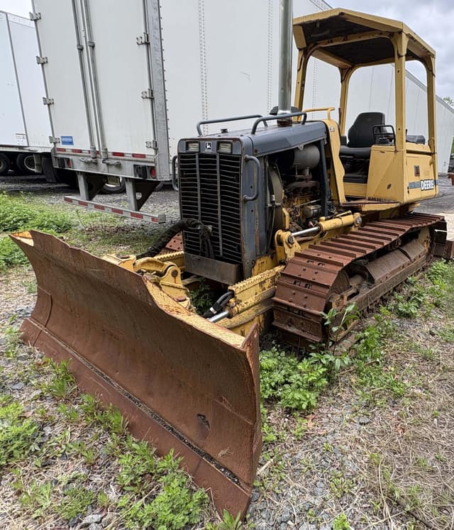 Image of John Deere 450H LT equipment image 2