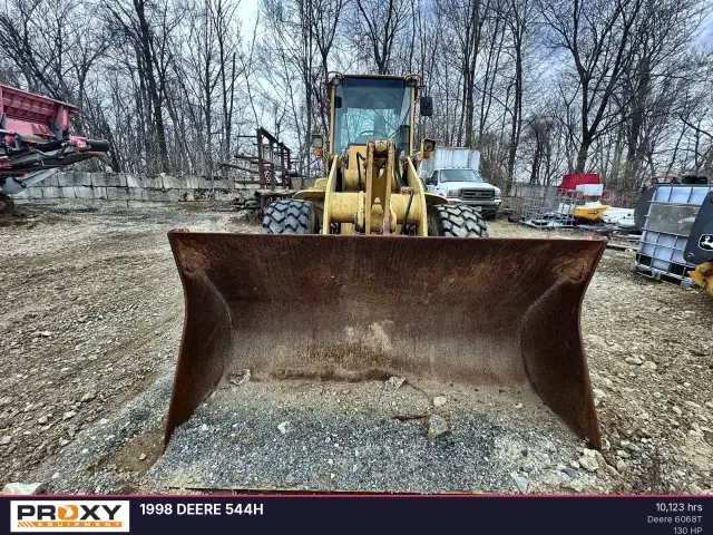 Image of John Deere 544H equipment image 2