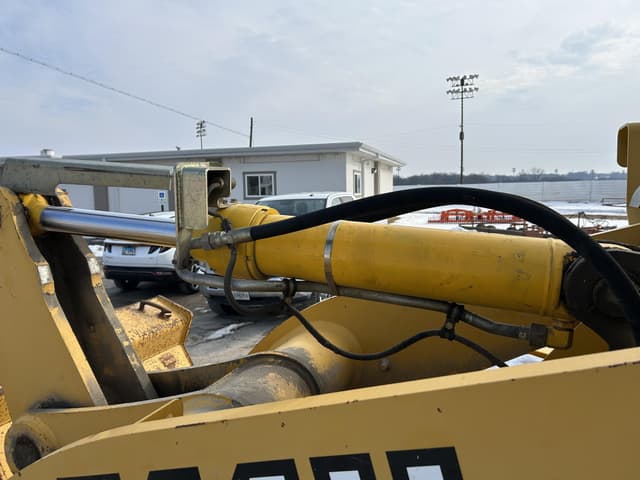 Image of John Deere 544H equipment image 4