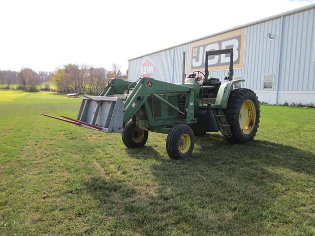 Image of John Deere 6605 equipment image 1