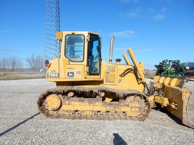 Image of John Deere 750C equipment image 2