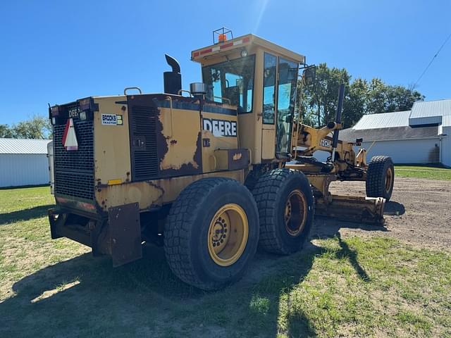 Image of John Deere 772CH equipment image 4