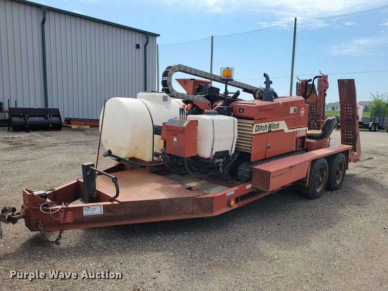 1998 Ditch Witch JT920L Equipment Image0