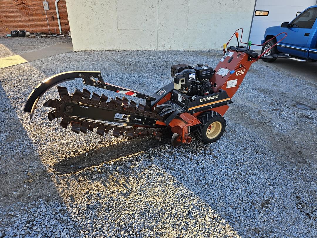 Image of Ditch Witch 1230 Primary image