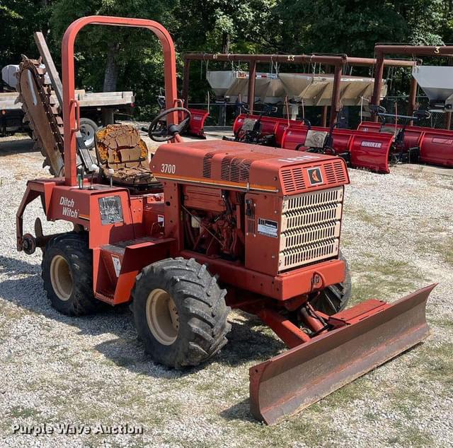 Image of Ditch Witch 3700DD equipment image 2