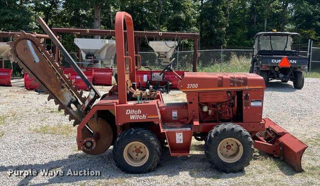 Image of Ditch Witch 3700DD equipment image 3