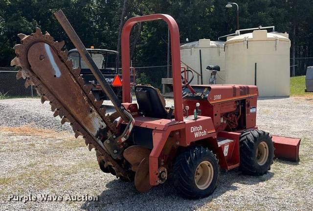 Image of Ditch Witch 3700DD equipment image 4