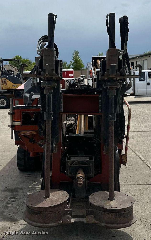 Image of Ditch Witch JT2720 equipment image 1