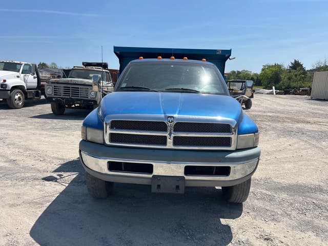 Image of Dodge Ram 3500 equipment image 4