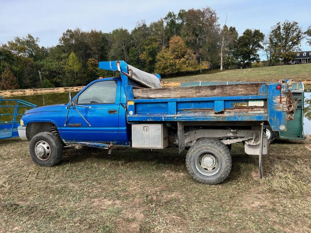 Image of Dodge Ram 3500 Primary image