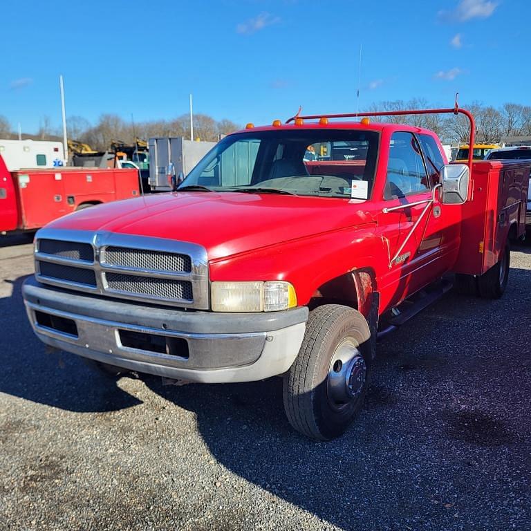 Image of Dodge Ram 3500 Primary image