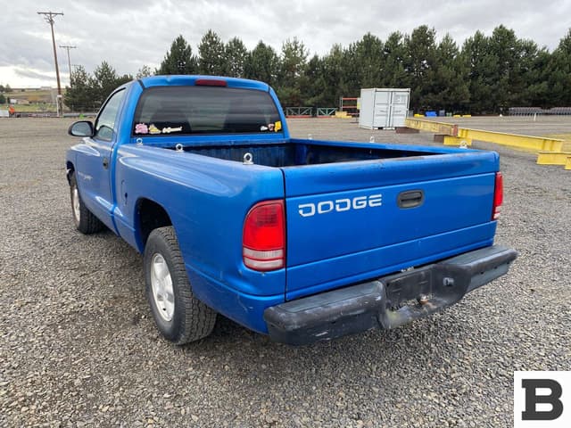 Image of Dodge Dakota equipment image 2