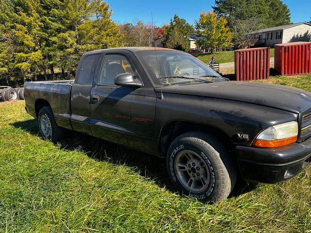 Image of Dodge Dakota equipment image 4