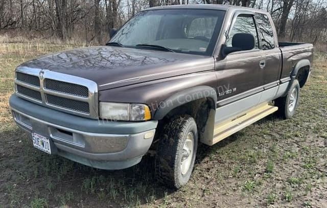 Image of Dodge Ram 1500 equipment image 1
