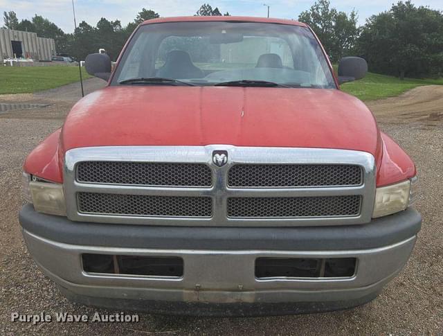 Image of Dodge Ram 1500 equipment image 1