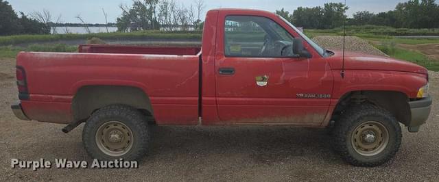 Image of Dodge Ram 1500 equipment image 3