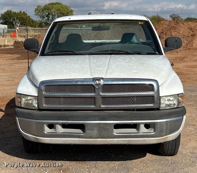 Image of Dodge Ram 1500 equipment image 1