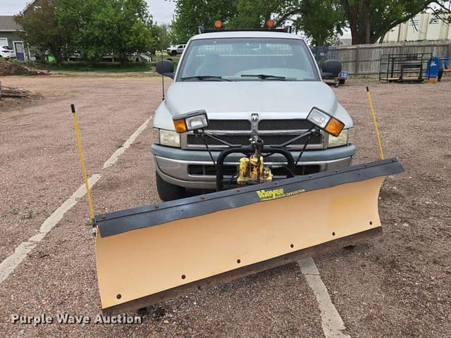 Image of Dodge Ram 1500 equipment image 1