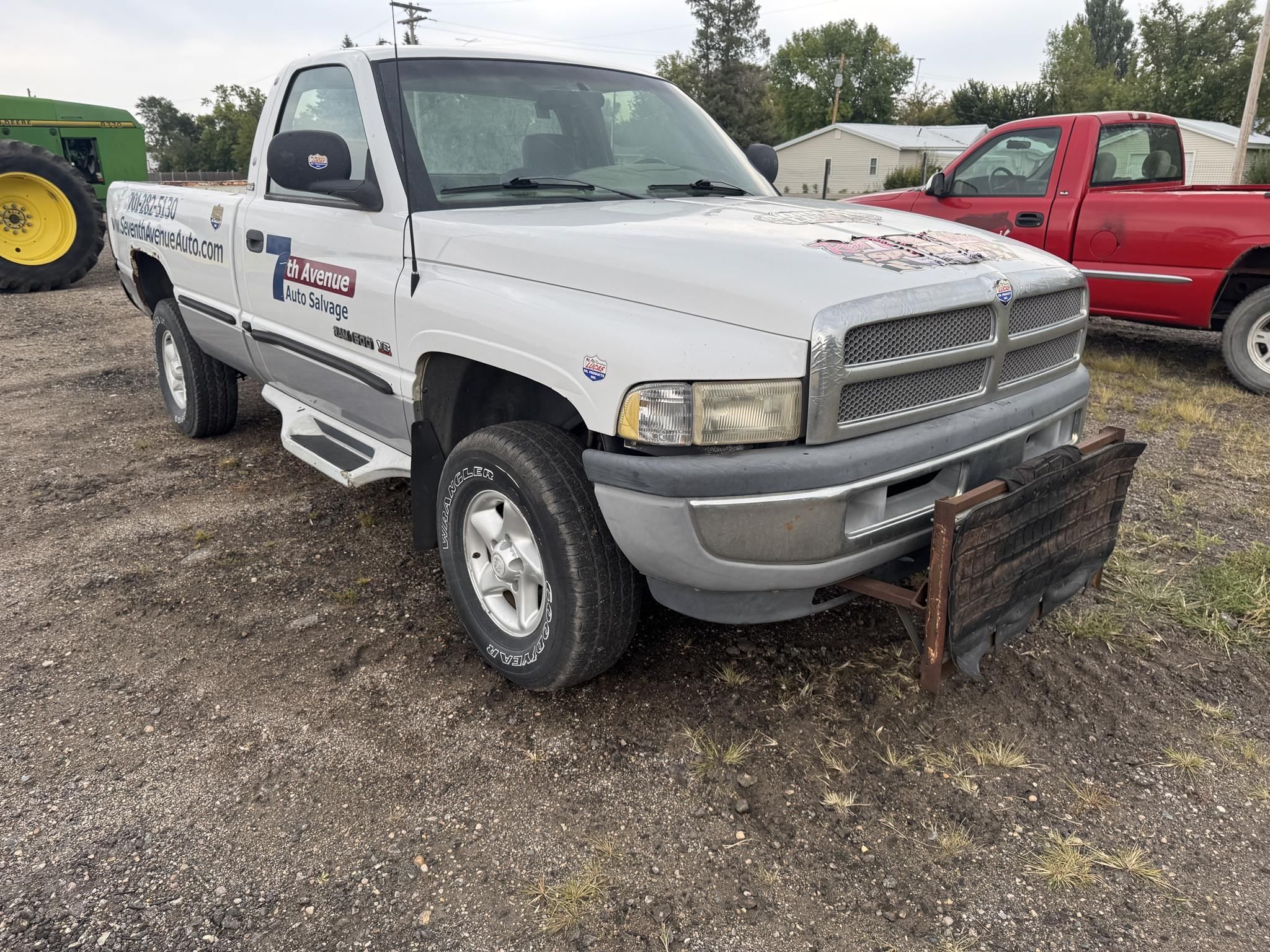 1998 Dodge Ram 1500 Equipment Image0