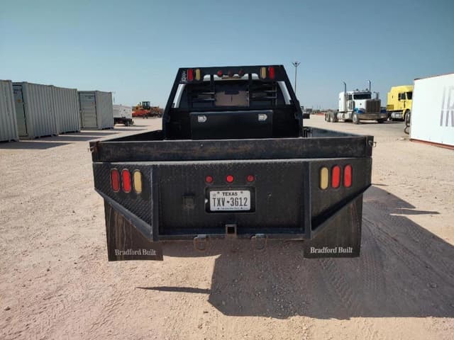 Image of Dodge Ram 2500 equipment image 3