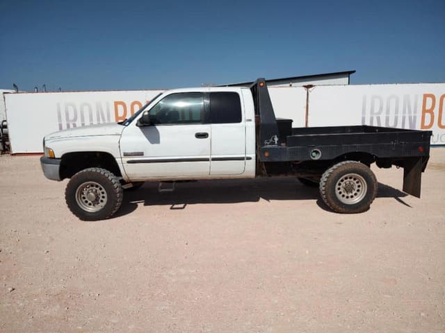 Image of Dodge Ram 2500 equipment image 1