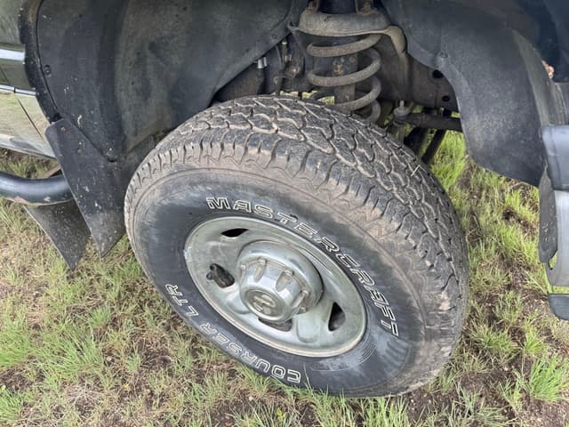 Image of Dodge Ram 2500 equipment image 3