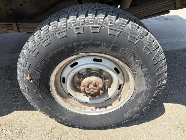 Image of Dodge Ram 2500 equipment image 4