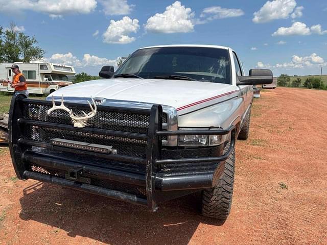 Image of Dodge Ram 2500 equipment image 1