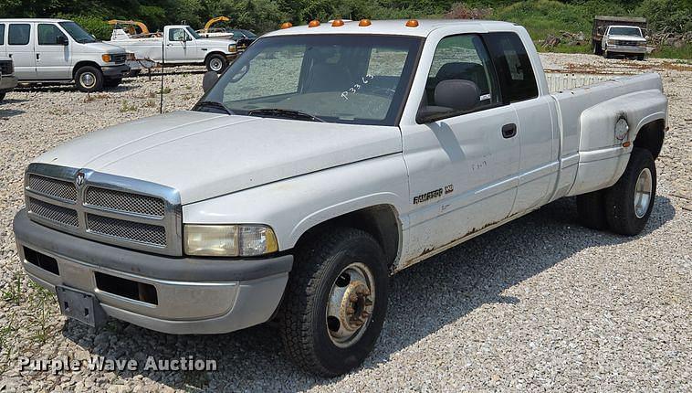 Image of Dodge Ram 3500 Primary image