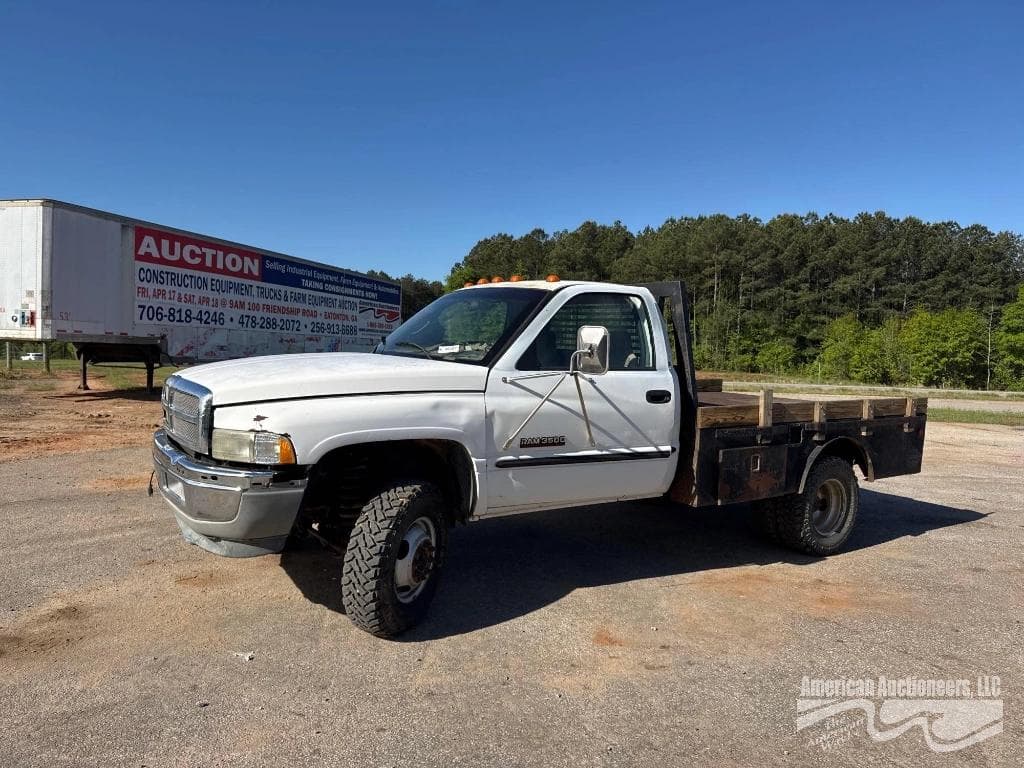 Image of Dodge Ram 3500 Primary image