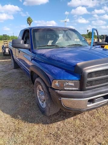 Main image Dodge Ram 2500