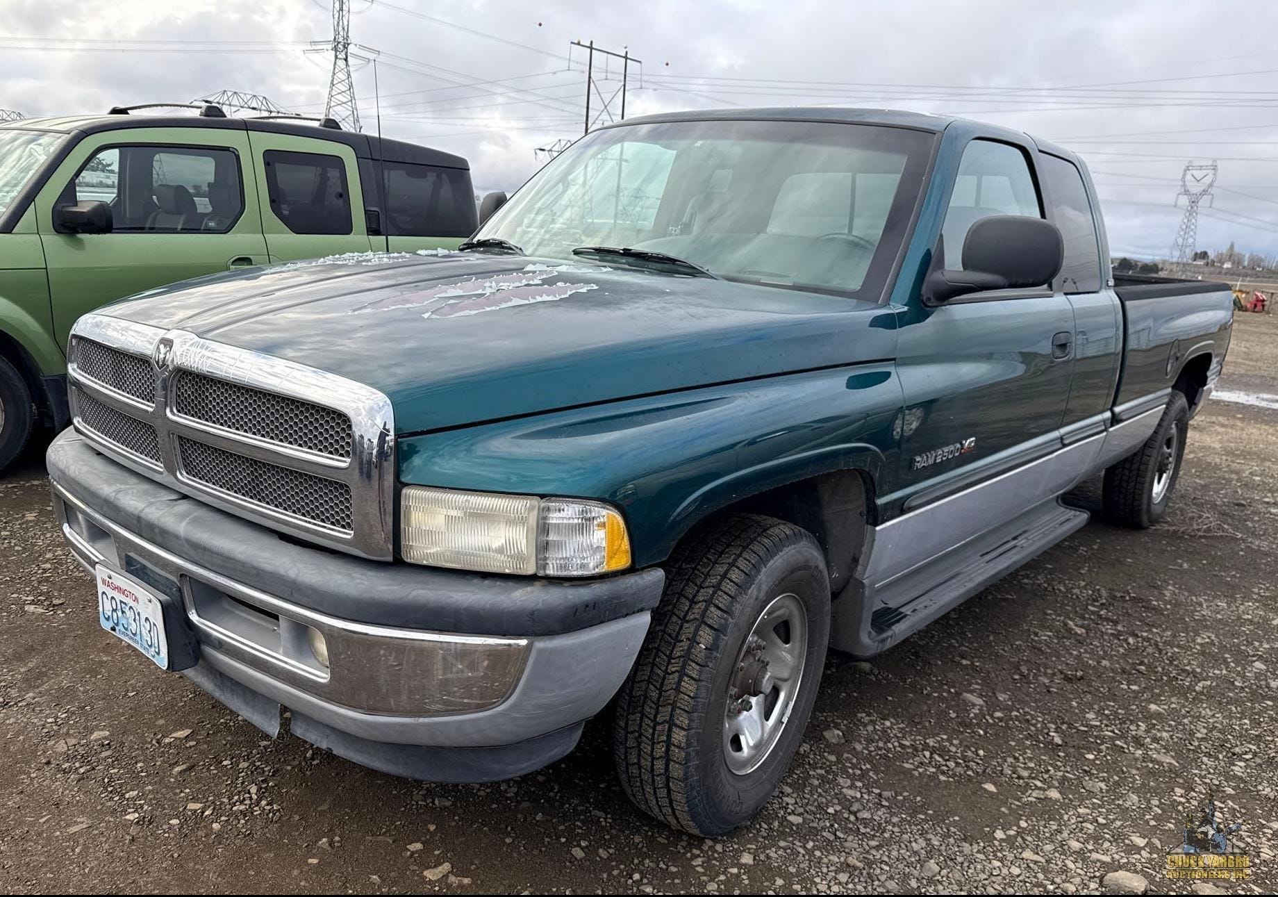 1998 Dodge Ram 2500 Equipment Image0