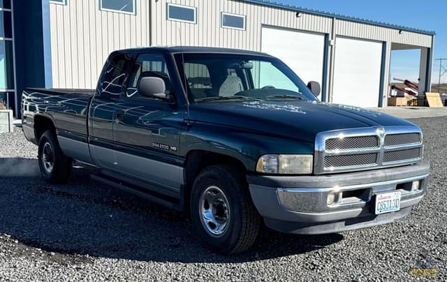 Image of Dodge Ram 2500 equipment image 4