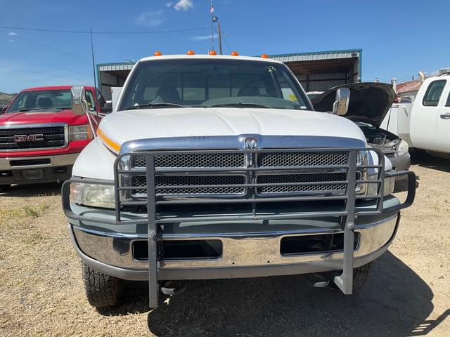 Image of Dodge Ram 3500 equipment image 1