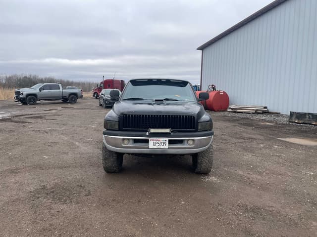 Image of Dodge Ram 1500 equipment image 1