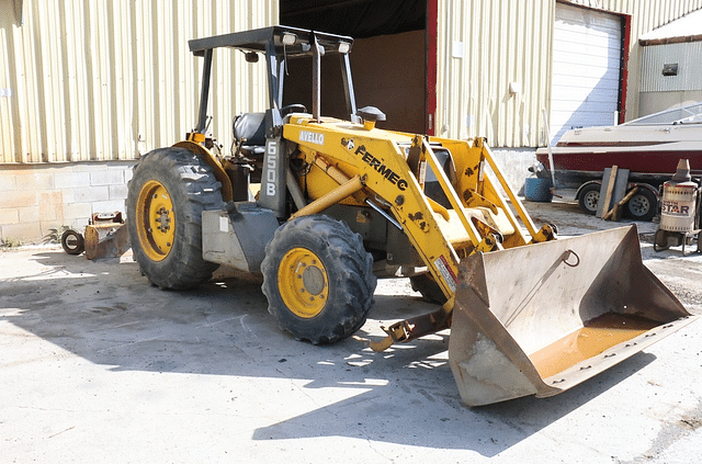 Image of Fermec 650B equipment image 4