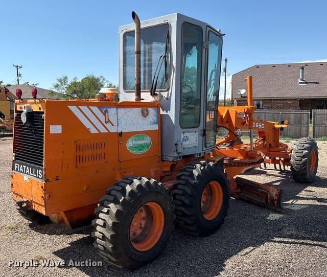 Image of Fiat-Allis FG65C equipment image 4