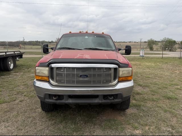 Image of Ford F-550 equipment image 2