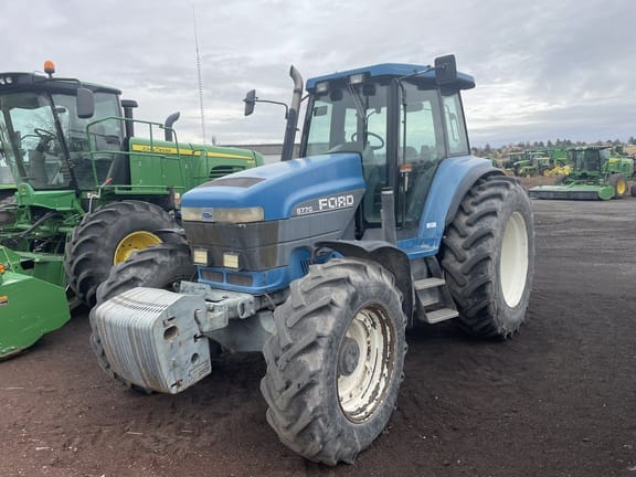 Main image New Holland 8770