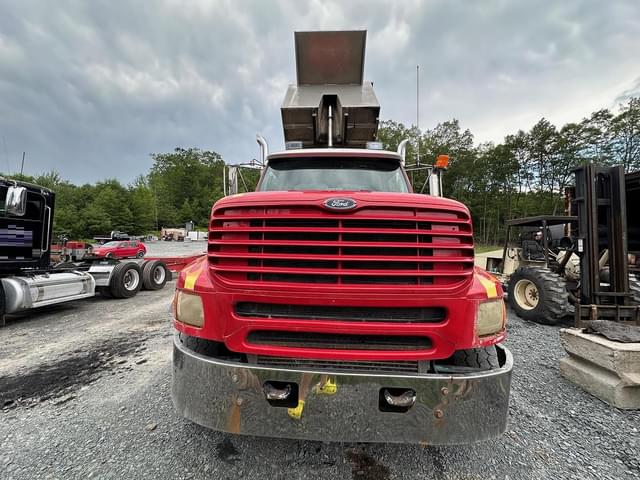Image of Ford 9500 equipment image 3