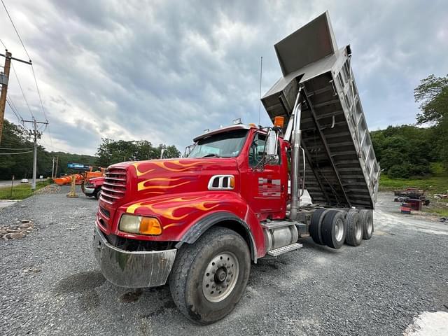 Image of Ford 9500 equipment image 1