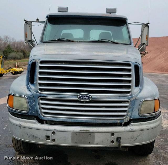 Image of Ford AT9522 equipment image 1