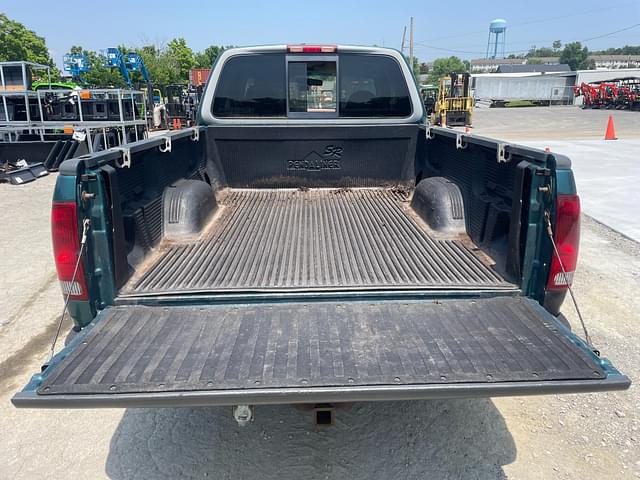 Image of Ford F-150 equipment image 3