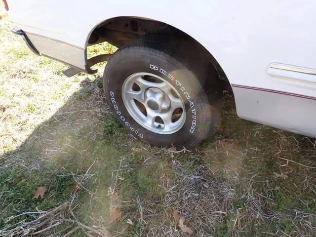 Image of Ford F-150 equipment image 4